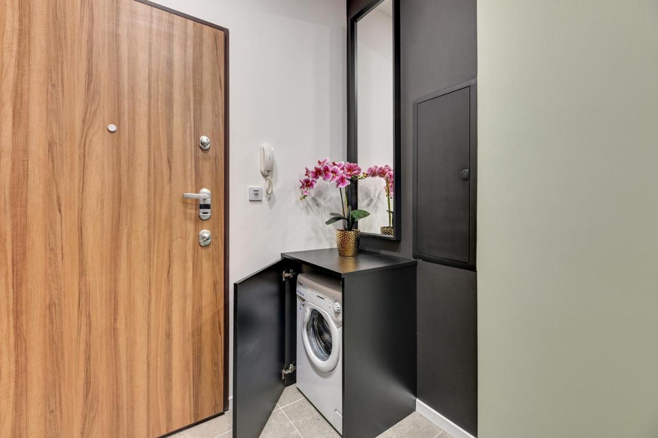 City Center Garden Gates Apartments & Free Parking By Downtown Apartments Danzica Esterno foto